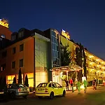 מלון Baikal 4*