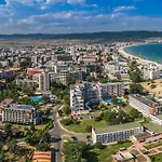 Baikal סאני ביץ'