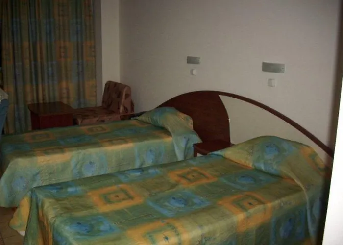 Хотел Baikal 4*