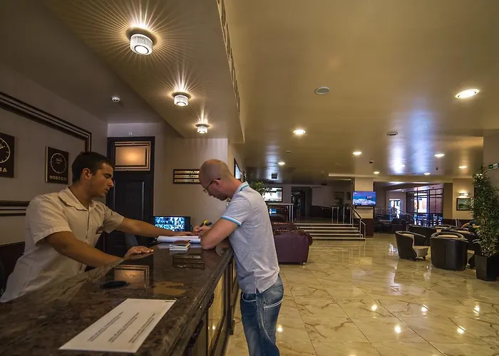 Готель Baikal Сонячний Берег